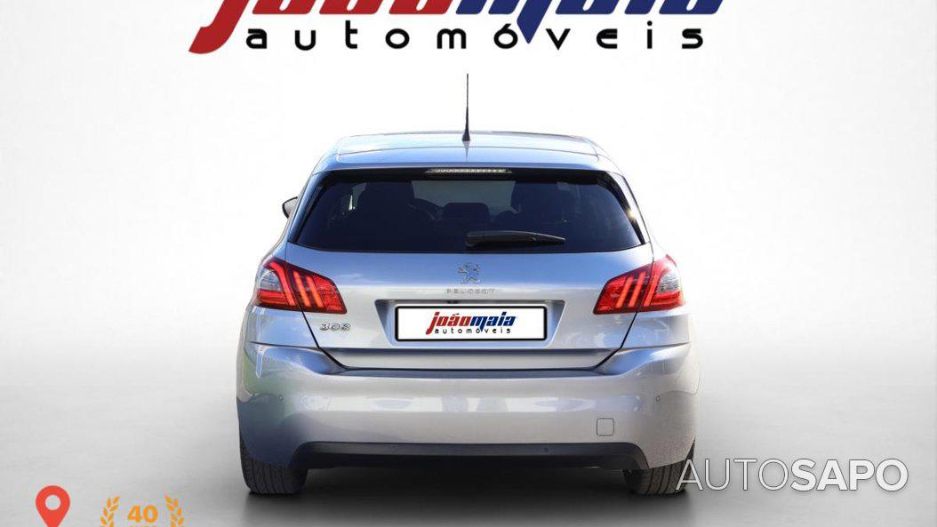 Peugeot 308 1.2 PureTech Allure de 2018