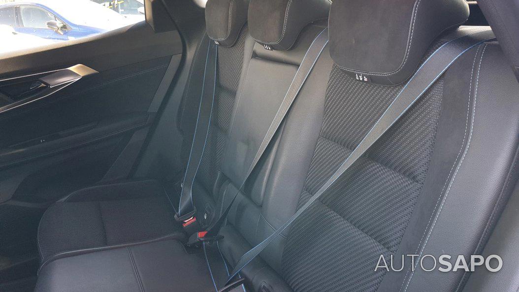 Renault Austral 1.2 E-Tech Full Hybrid Iconic Esprit Alpine de 2023