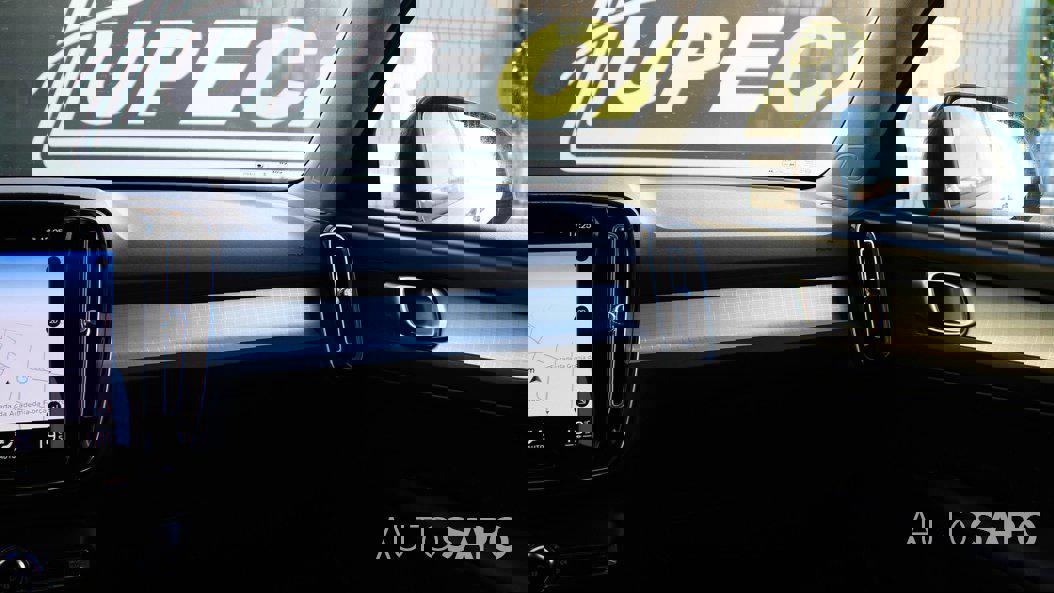 Volvo XC40 1.5 T2 Momentum Plus de 2021