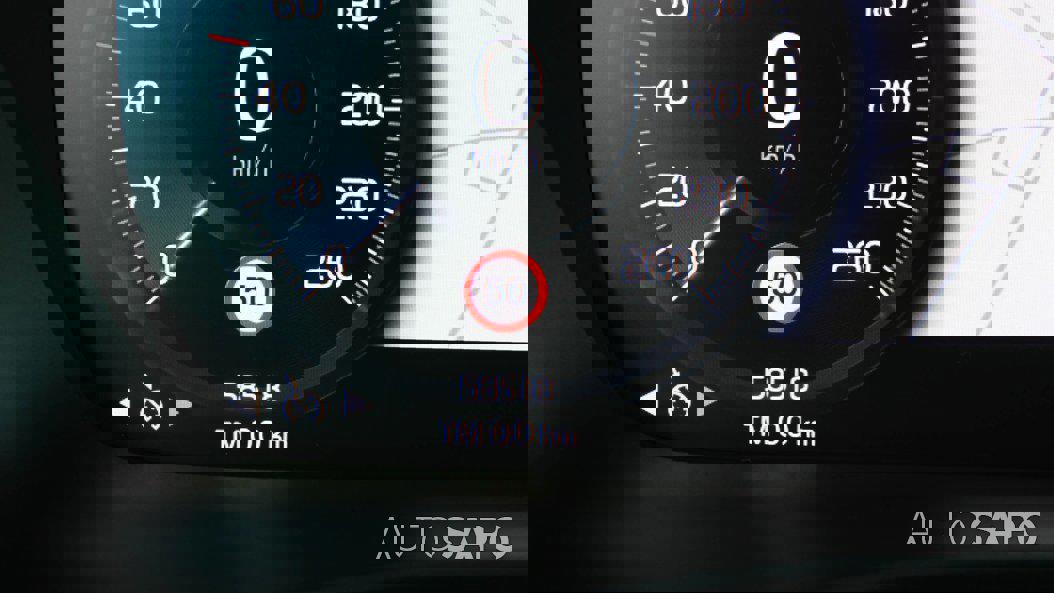 Volvo XC40 1.5 T2 Momentum Plus de 2021