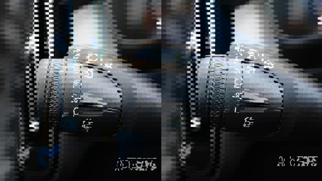 Volvo XC40 1.5 T2 Momentum Plus de 2021