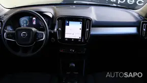Volvo XC40 1.5 T2 Momentum Plus de 2021