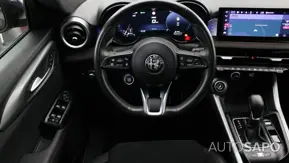 Alfa Romeo Tonale Plug-In Hybrid Q4 de 2023