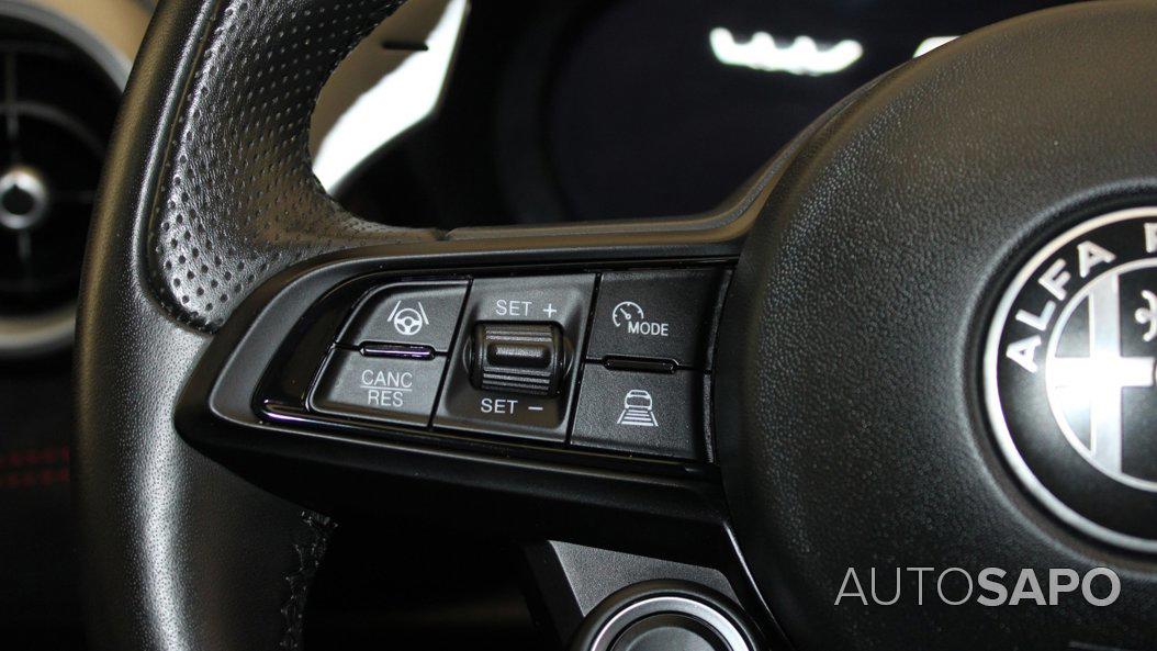 Alfa Romeo Tonale Plug-In Hybrid Q4 de 2023