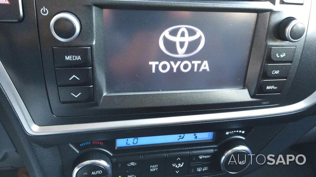 Toyota Auris 1.4 D-4D Comfort+Navi de 2014