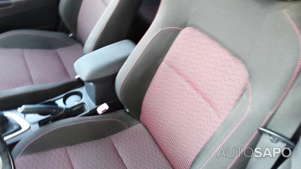 Toyota Auris 1.4 D-4D Comfort+Navi de 2014