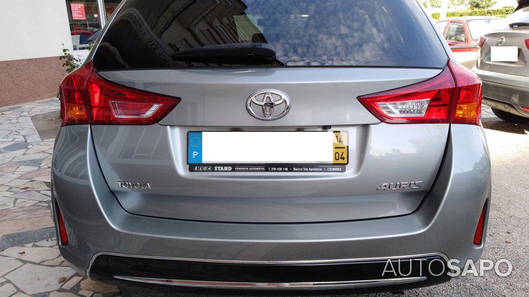 Toyota Auris 1.4 D-4D Comfort+Navi de 2014