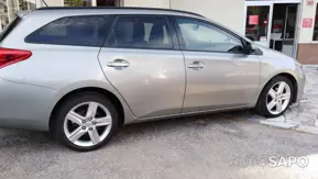 Toyota Auris 1.4 D-4D Comfort+Navi de 2014