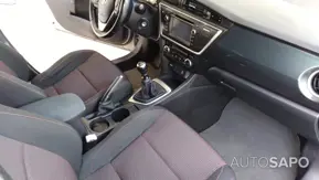 Toyota Auris 1.4 D-4D Comfort+Navi de 2014