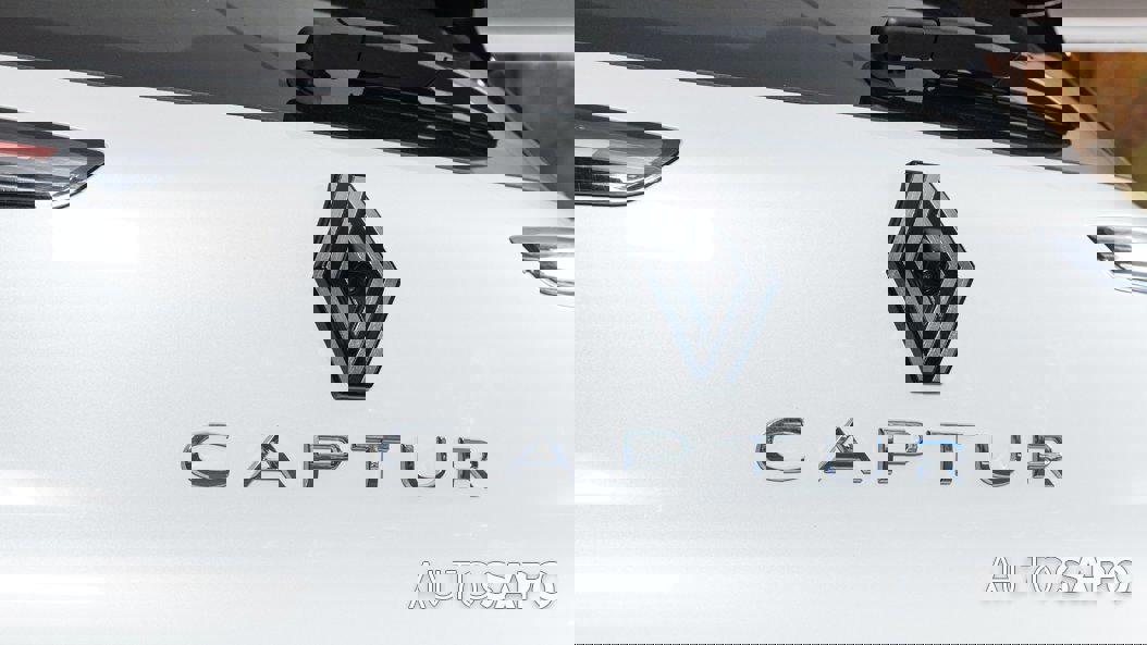 Renault Captur 1.0 TCe Exclusive Bi-Fuel de 2025