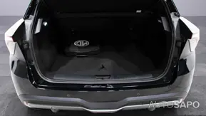 MG MG4 51 kWh Standard de 2025