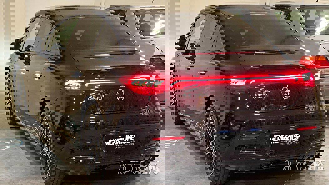 Mercedes-Benz EQE de 2024