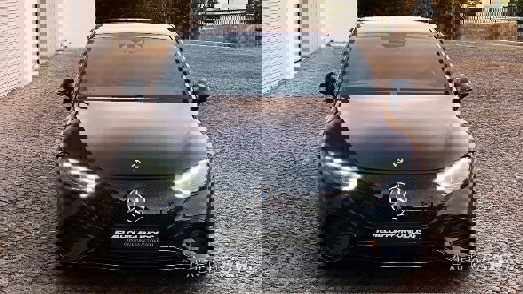 Mercedes-Benz EQE de 2024