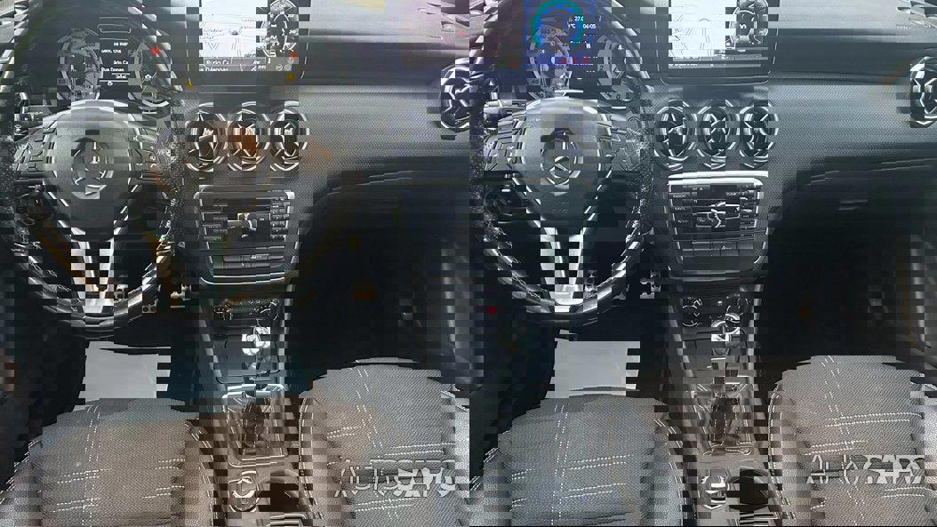 Mercedes-Benz Classe A 180 CDi B.E. Urban de 2013