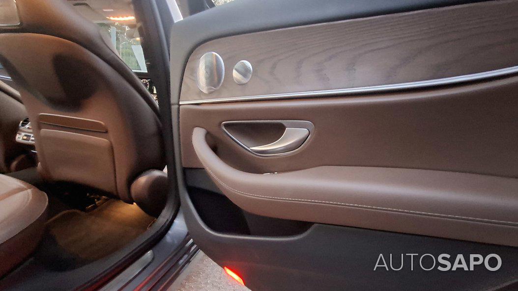 Mercedes-Benz Classe E 300 de Exclusive Line de 2020