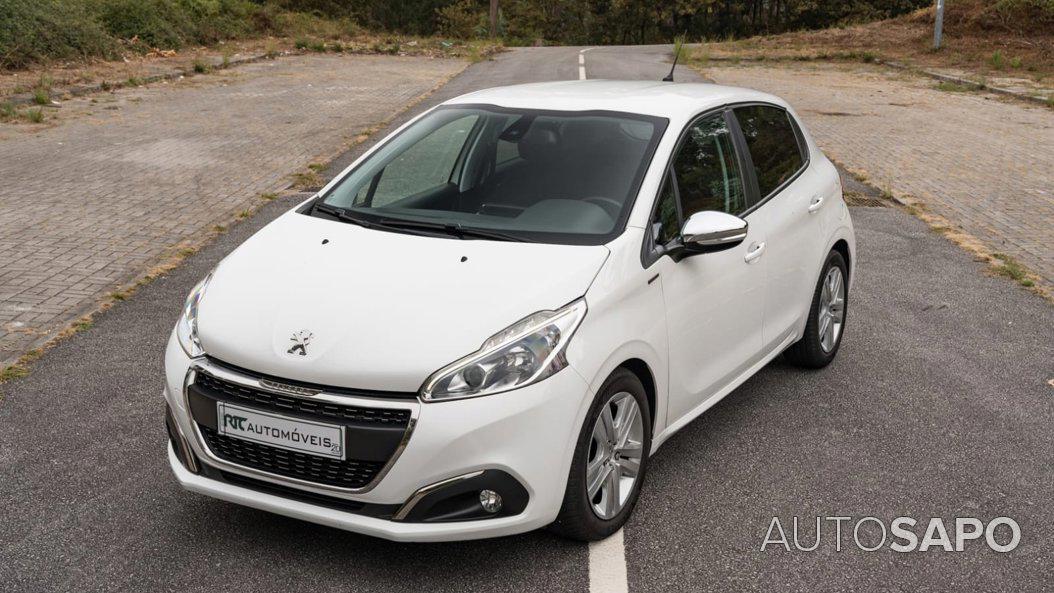 Peugeot 208 1.2 PureTech Life Signature de 2019