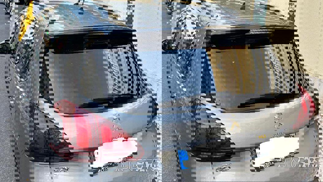 Peugeot 2008 1.2 PureTech Signature de 2019