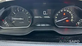 Peugeot 2008 1.2 PureTech Signature de 2019