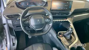 Peugeot 3008 1.2 PureTech Active Pack de 2021