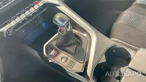 Peugeot 3008 1.2 PureTech Active Pack de 2021