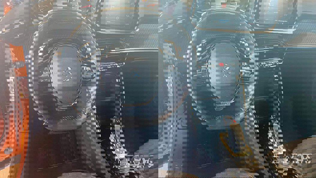 Peugeot 2008 1.2 PureTech Active Pack EAT8 de 2022