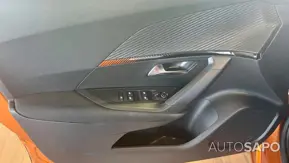 Peugeot 2008 1.2 PureTech Active Pack EAT8 de 2022