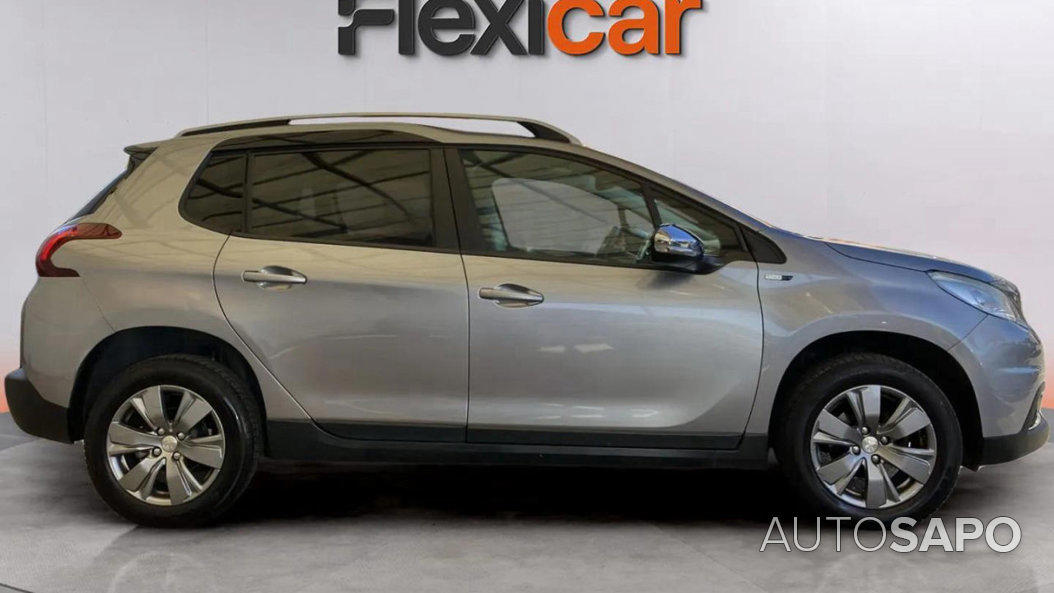 Peugeot 2008 1.2 PureTech Style de 2017