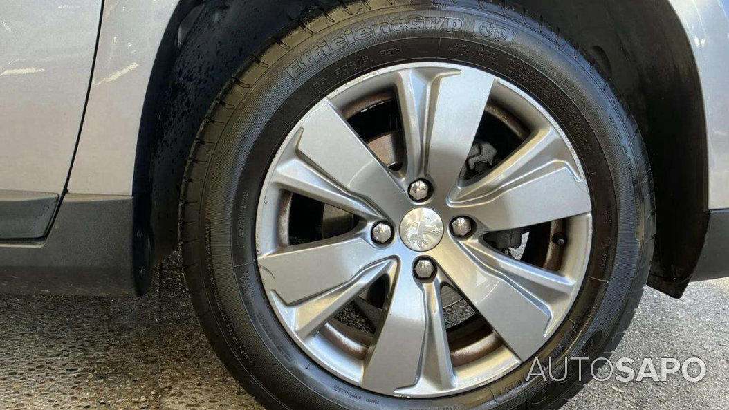 Peugeot 2008 1.2 PureTech Style de 2017