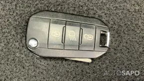 Peugeot 2008 1.2 PureTech Style de 2017