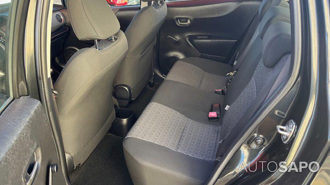 Toyota Yaris 1.0 Terra DA+ABS+CD+AC de 2014