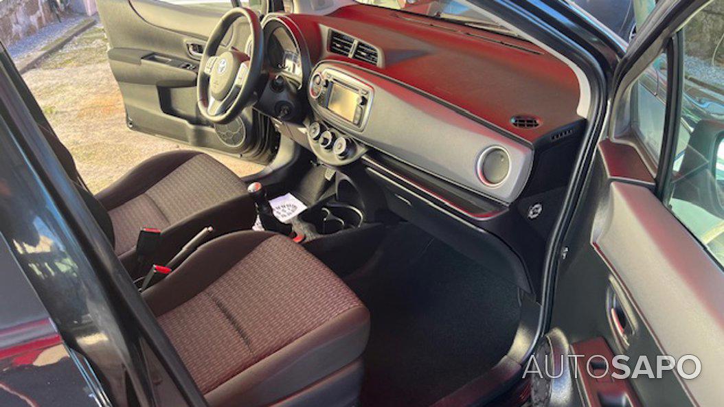 Toyota Yaris 1.0 Terra DA+ABS+CD+AC de 2014