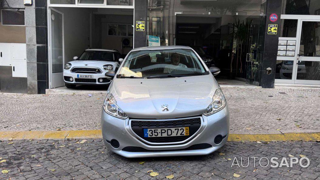 Peugeot 208 de 2014