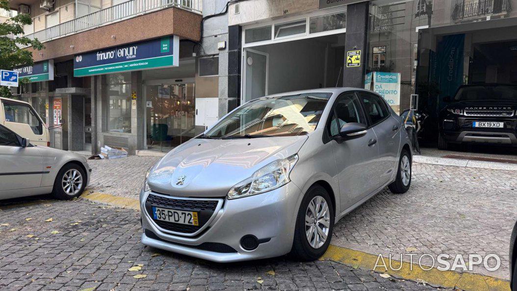 Peugeot 208 de 2014