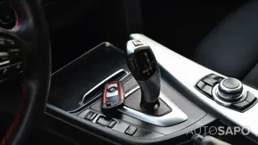 BMW Série 3 Gran Turismo 318 d GT Line Sport Auto de 2016