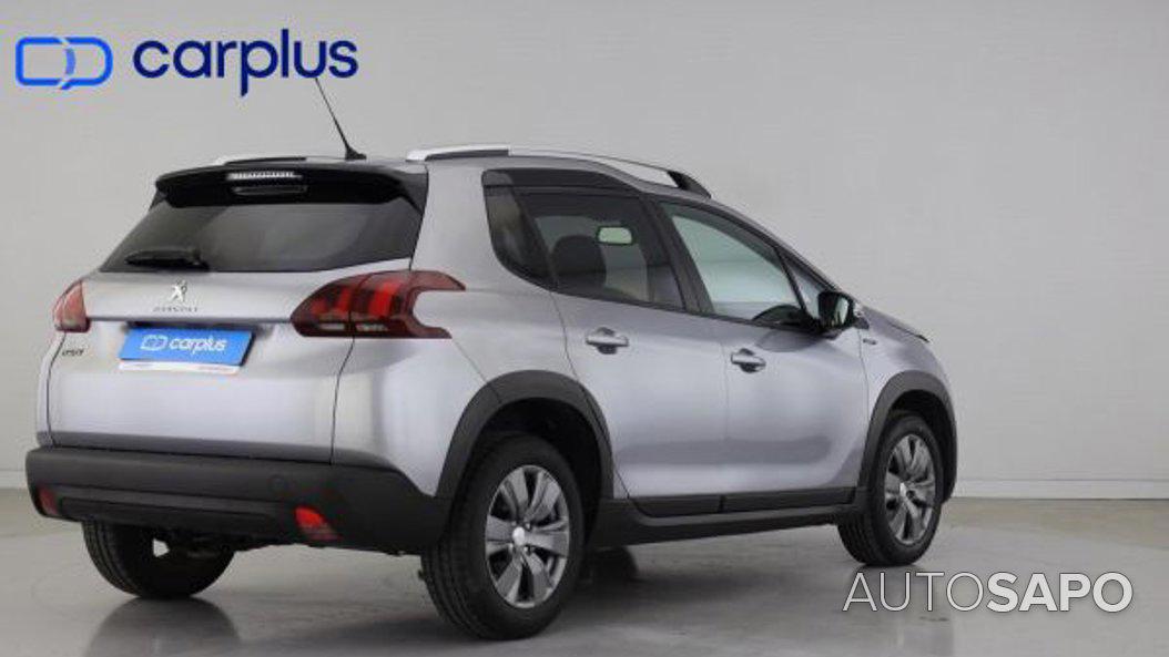 Peugeot 2008 1.2 PureTech Signature de 2019