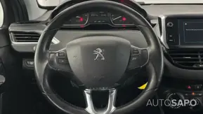 Peugeot 2008 1.2 PureTech Signature de 2019