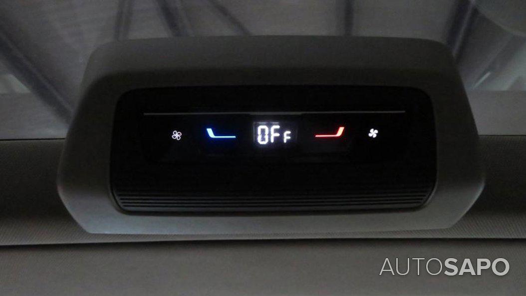 Volkswagen Multivan 2.0 TDI Highline DSG de 2024