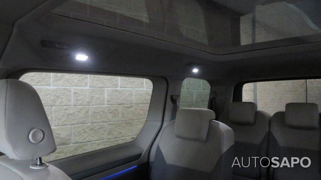 Volkswagen Multivan 2.0 TDI Highline DSG de 2024