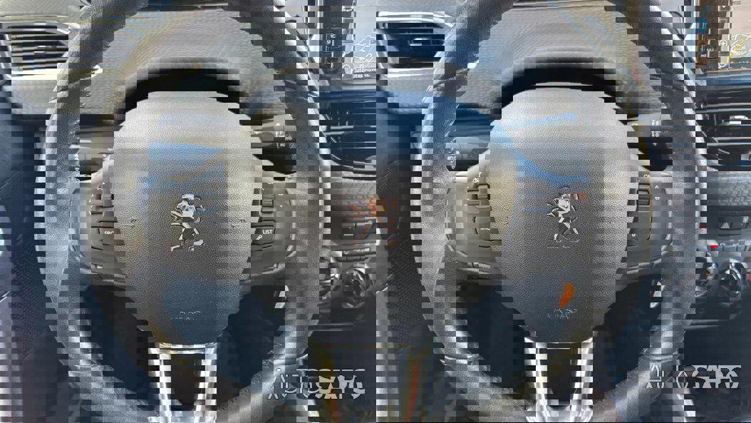 Peugeot 2008 1.2 PureTech Style de 2015