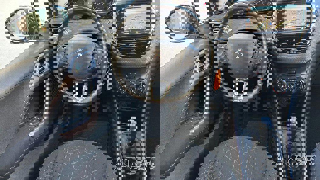 Peugeot 2008 1.2 PureTech Style de 2015