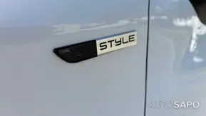 Peugeot 2008 1.2 PureTech Style de 2015