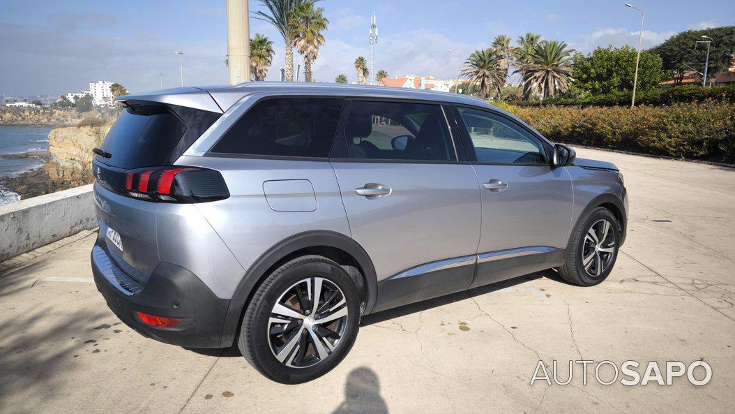 Peugeot 5008 1.5 BlueHDi Active de 2018