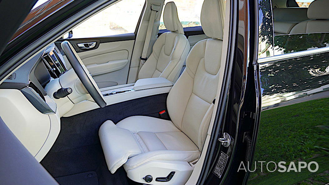 Volvo XC60 2.0 T6 PHEV Inscription AWD de 2022