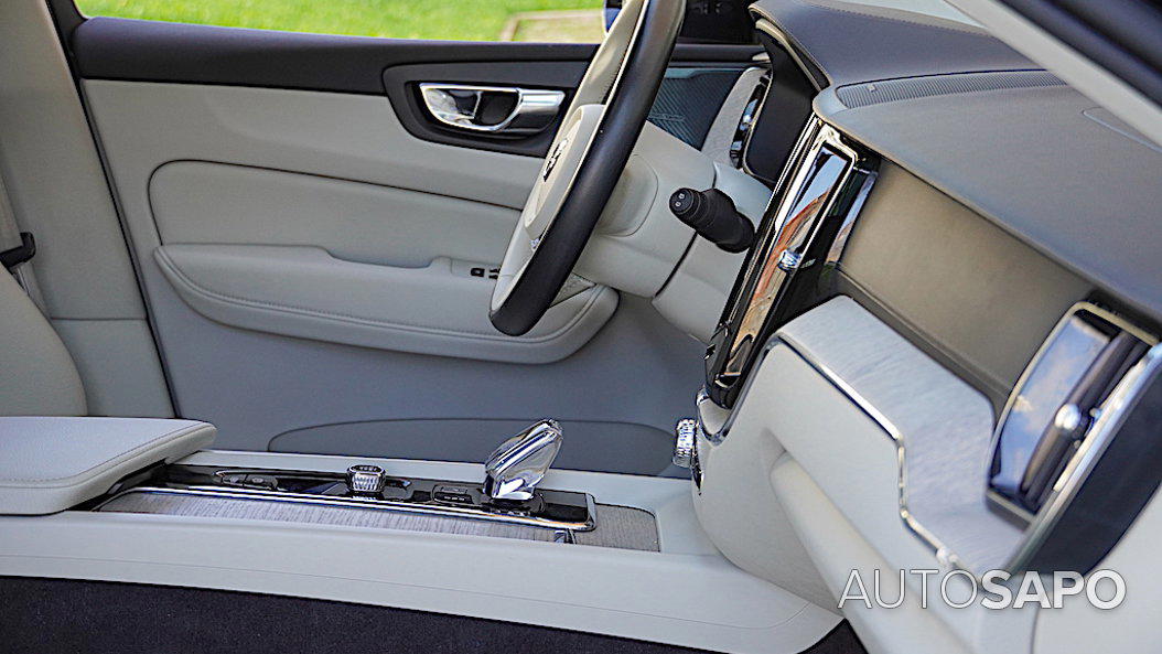 Volvo XC60 2.0 T6 PHEV Inscription AWD de 2022