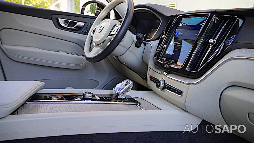 Volvo XC60 2.0 T6 PHEV Inscription AWD de 2022