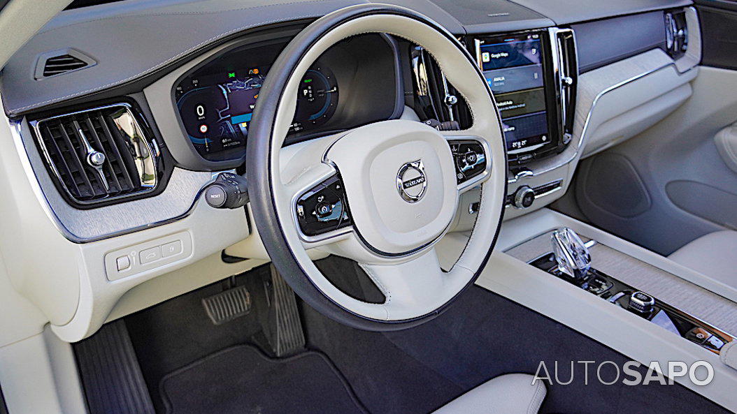 Volvo XC60 2.0 T6 PHEV Inscription AWD de 2022