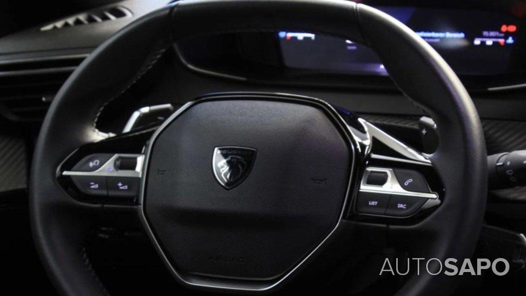 Peugeot 2008 1.2 PureTech Allure EAT8 de 2024