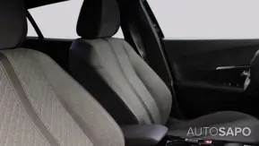 Peugeot 2008 1.2 PureTech Allure EAT8 de 2024