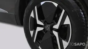 Peugeot 2008 1.2 PureTech Allure EAT8 de 2024