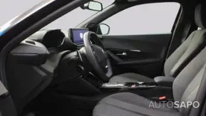 Peugeot 2008 1.2 PureTech Allure EAT8 de 2024